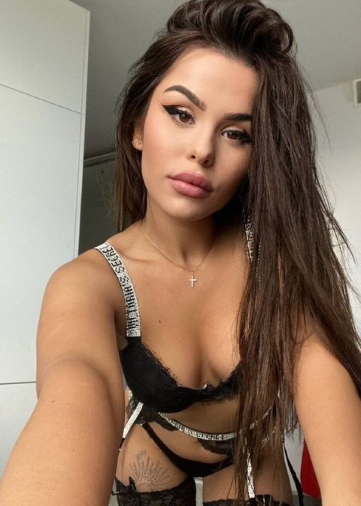 Индивидуалка Амина фото № 2 в городе Мегион